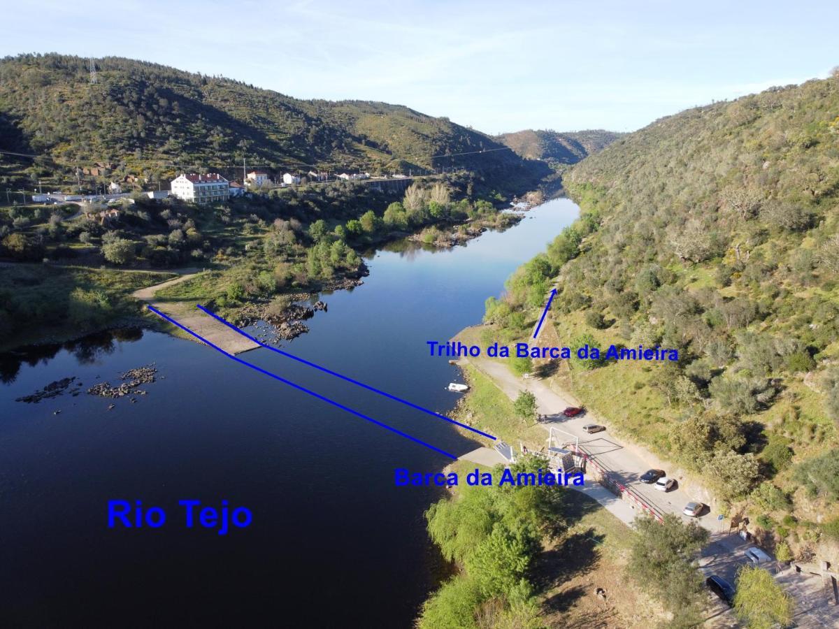 Amieira Do Tejo Guest House Holiday home